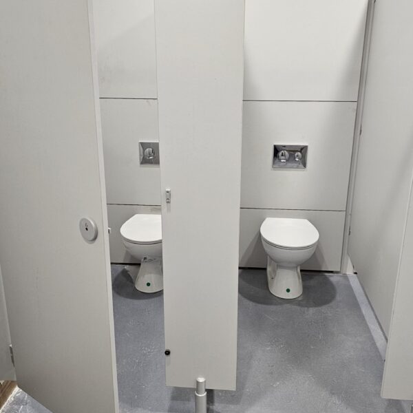 Toilet Cubicles MFC, robust and funtional